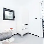 度假居 Cozy In With House Sea View Dragove